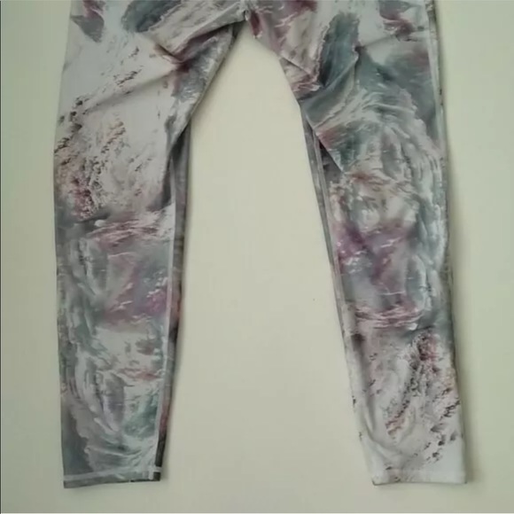 Fabletics Powerhold Crop Leggings - Picture 6 of 7